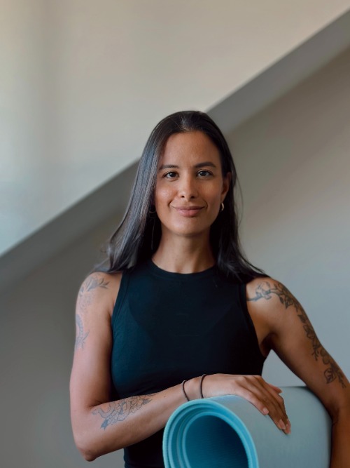 Bianca Yoga instructrice Sattva Studio
